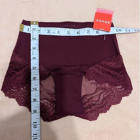 Nwt SPANX Undie-tectable Lace Hi-Hipster Panty Bordeaux Size XS sp0515 C5 - Picture 5 of 9
